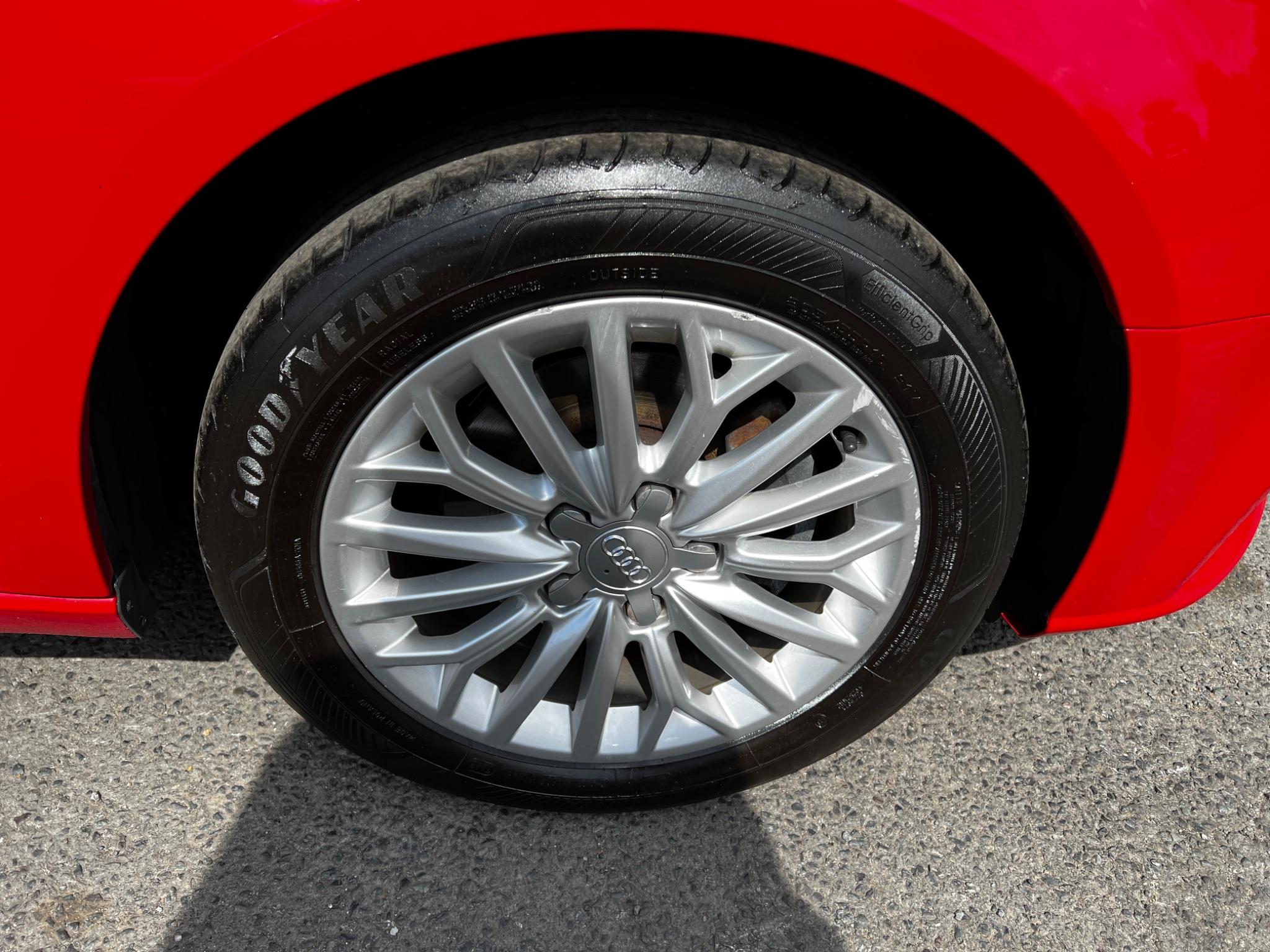2018 Audi A3 image 36