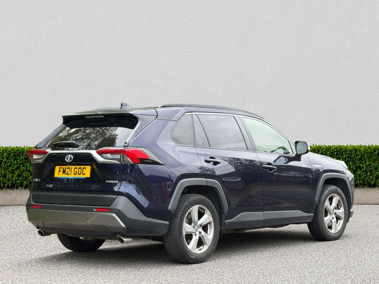 Toyota RAV4 view 7