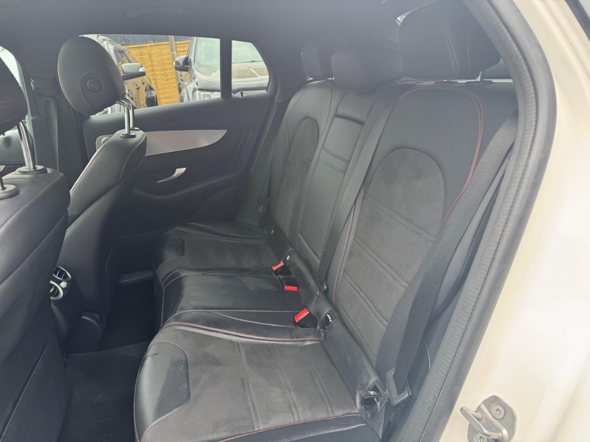 Mercedes-Benz GLC view 25
