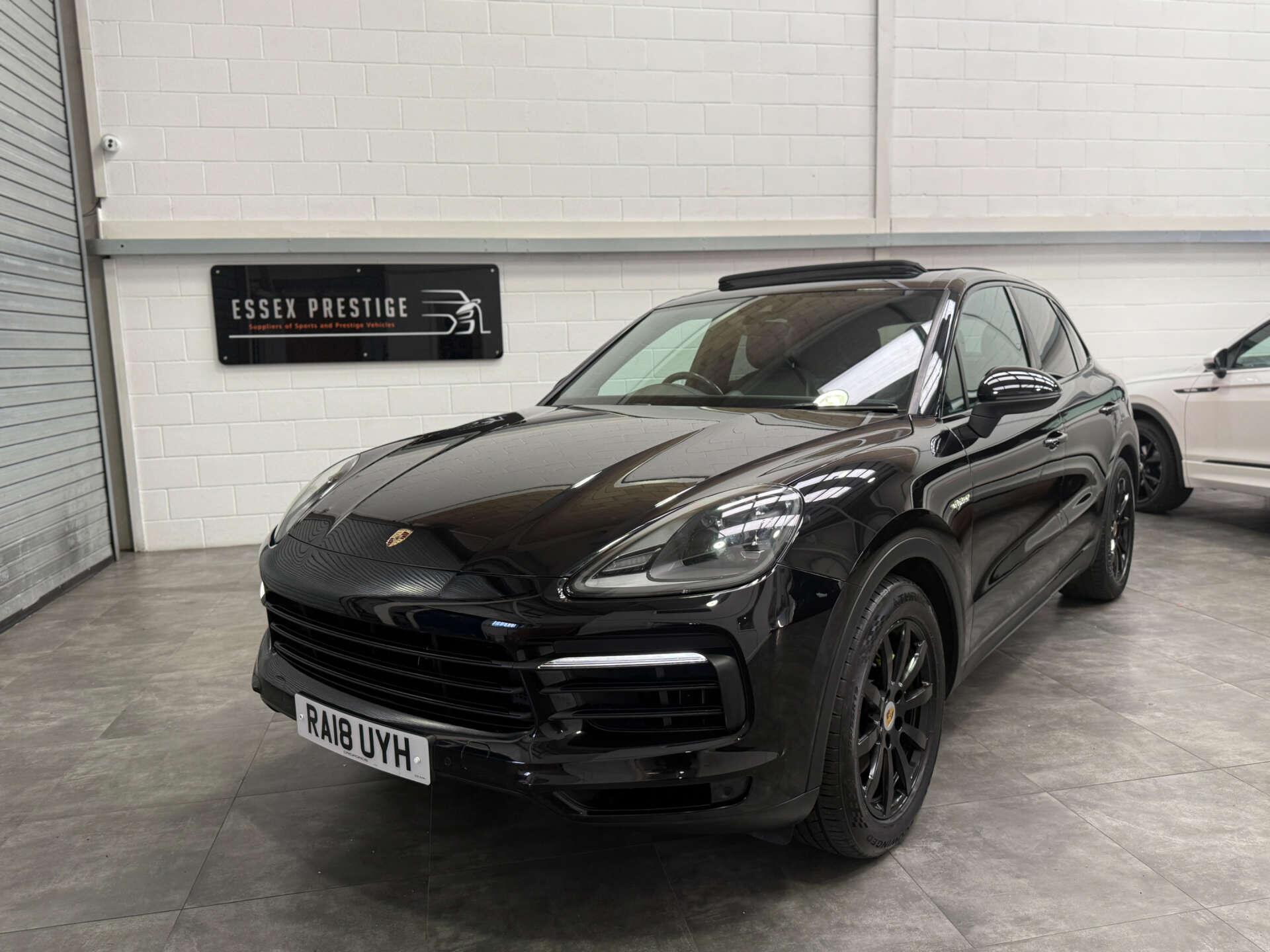 Porsche Cayenne view 9