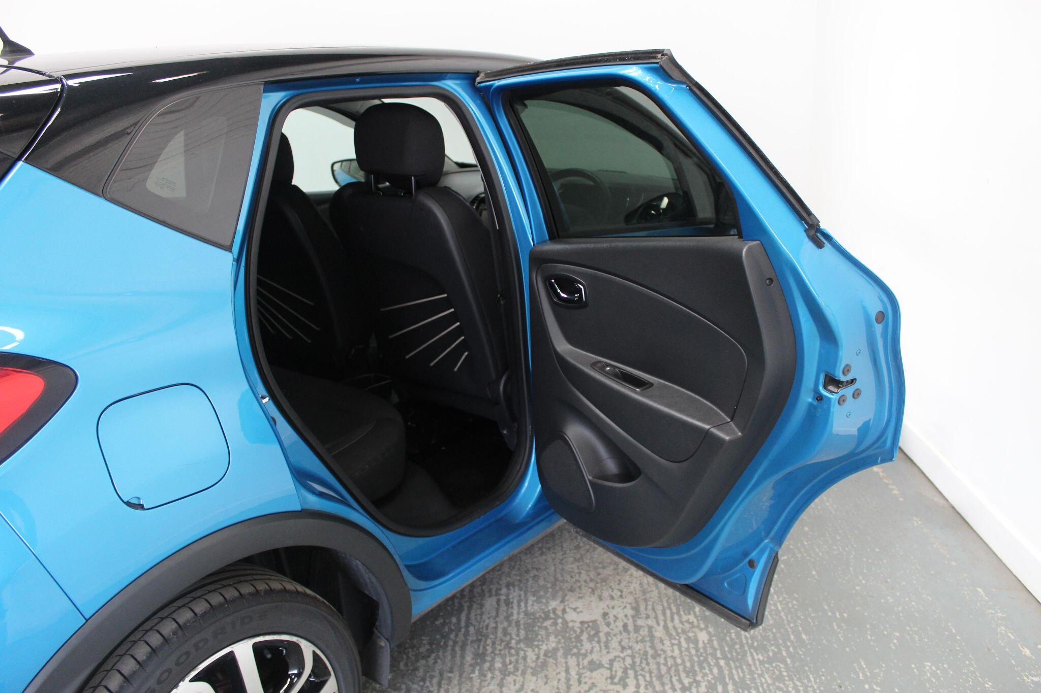 Renault Captur view 25