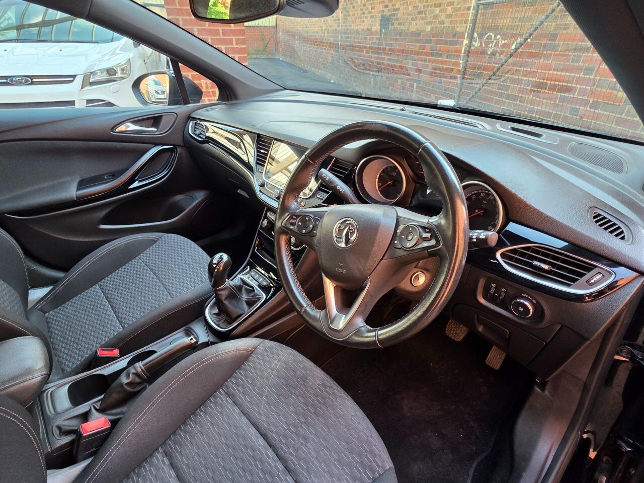 Vauxhall Astra view 33