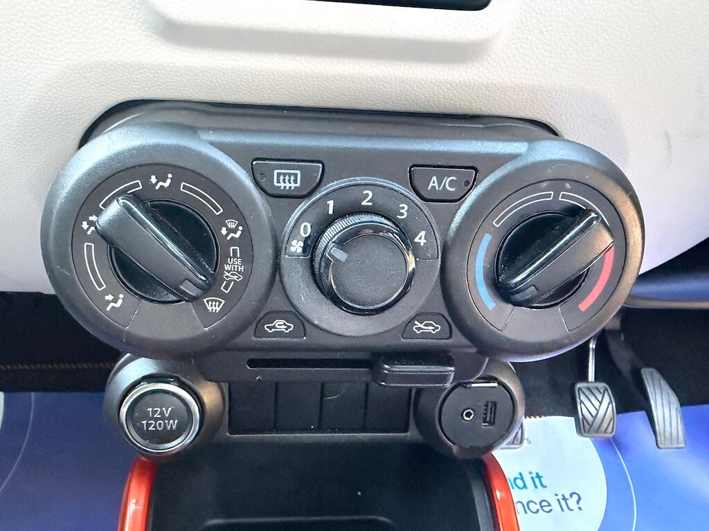 Suzuki Ignis view 21