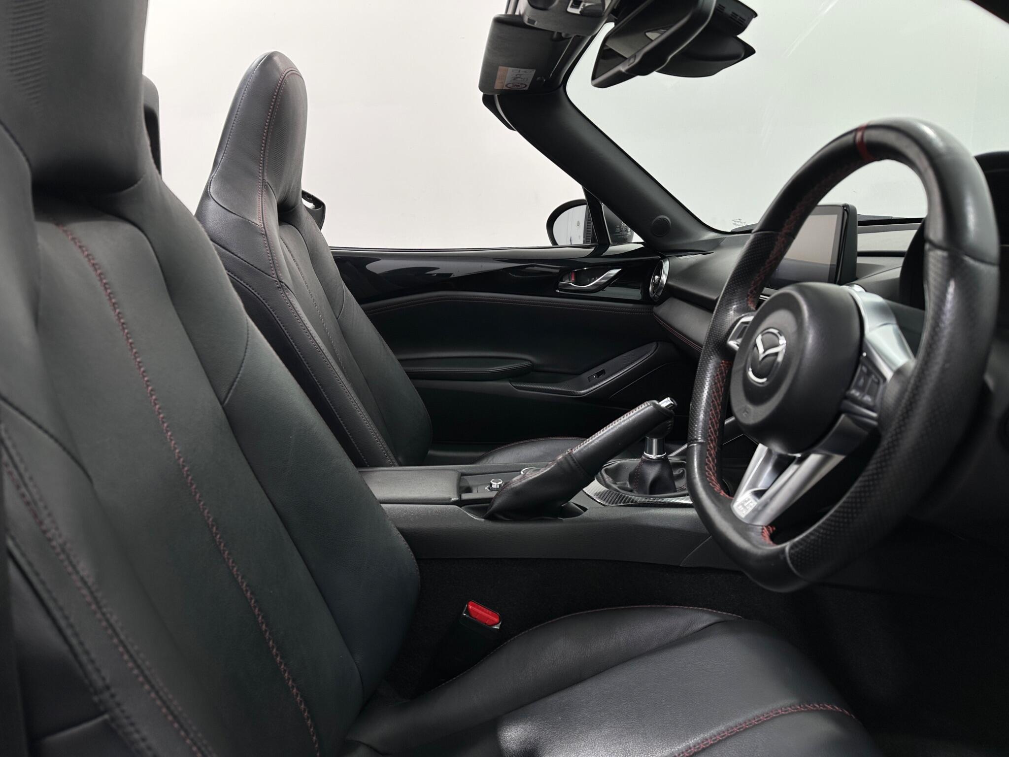 Mazda MX-5 view 32