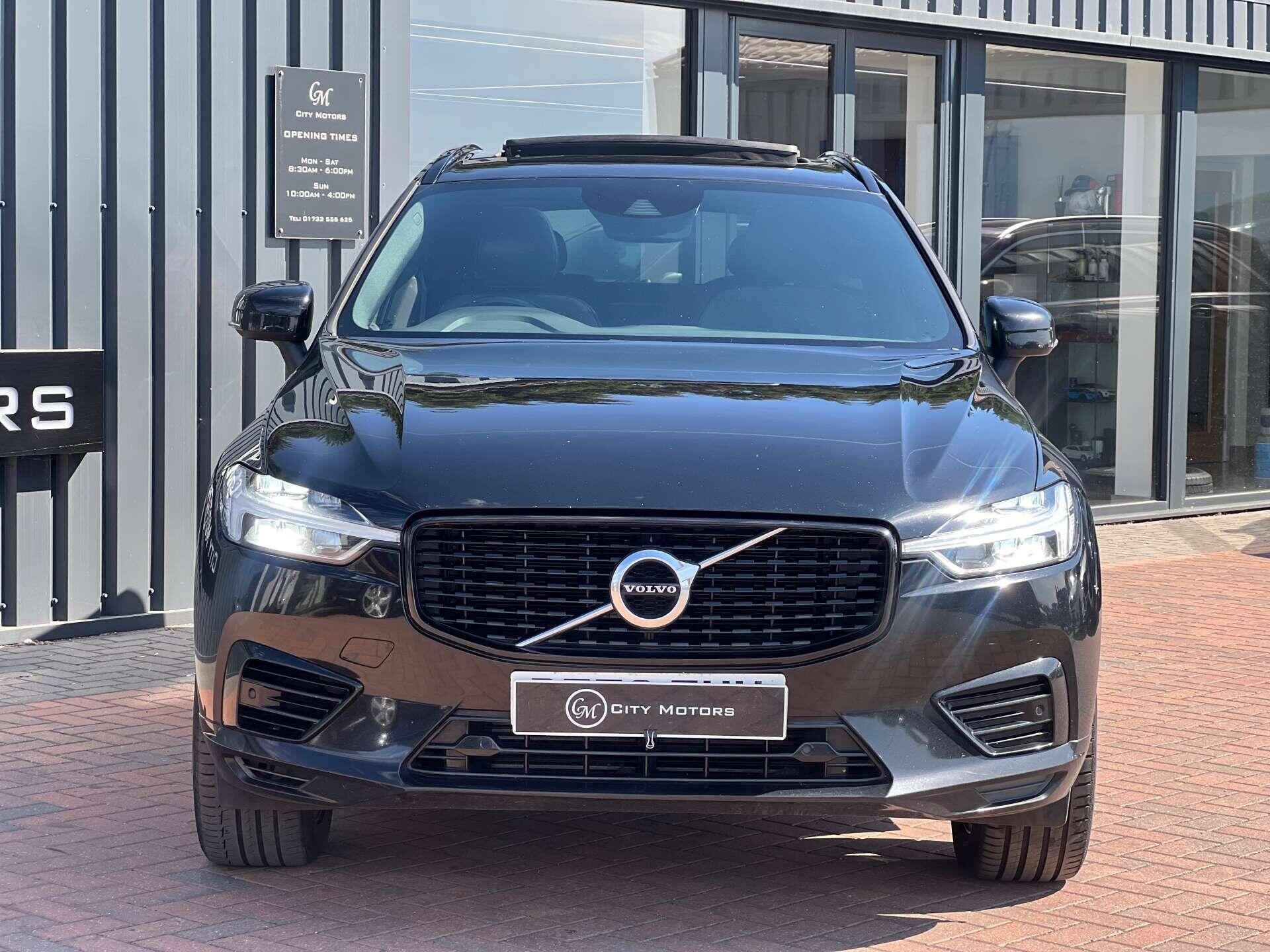 Volvo XC60 view 4