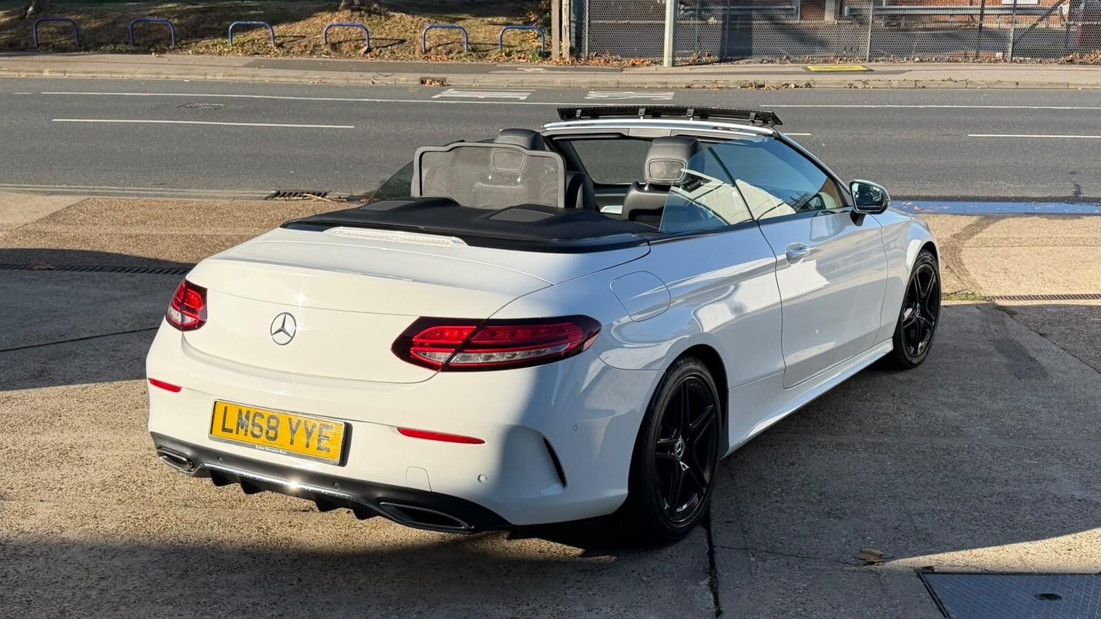 Mercedes-Benz C-Class view 11