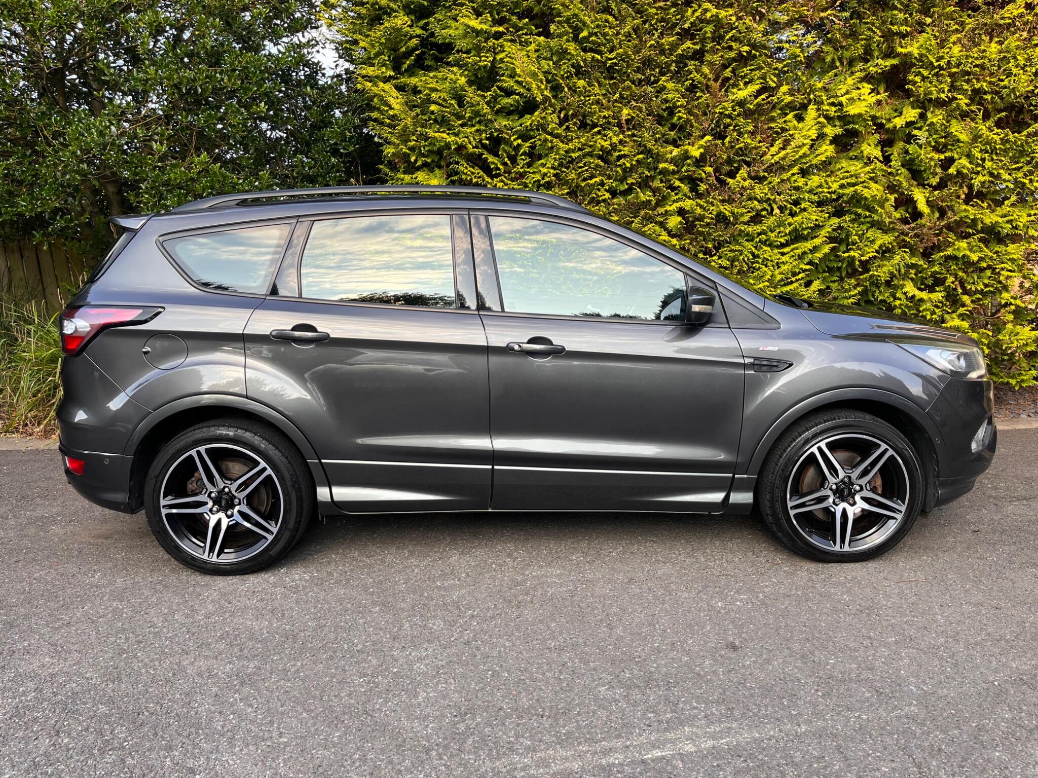 Ford Kuga view 18