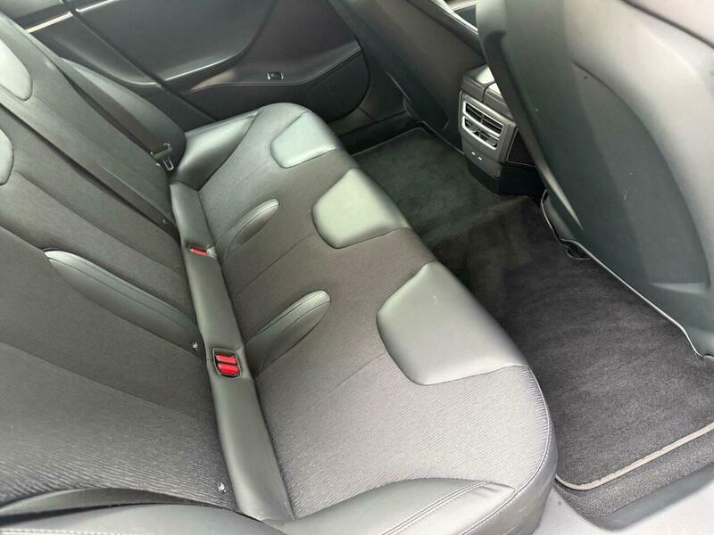 2017 Tesla Model S image 23