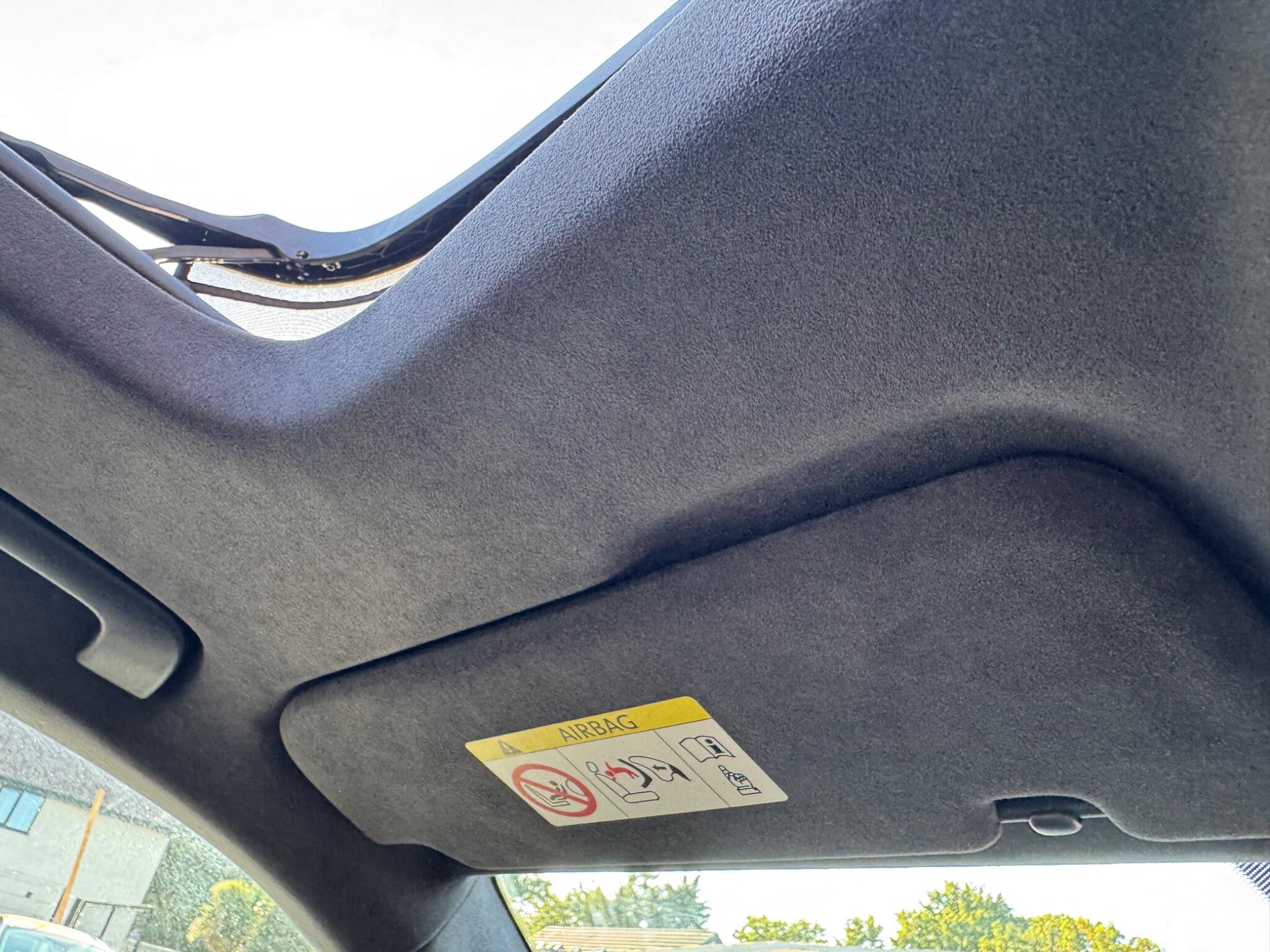 Audi Q8 view 43