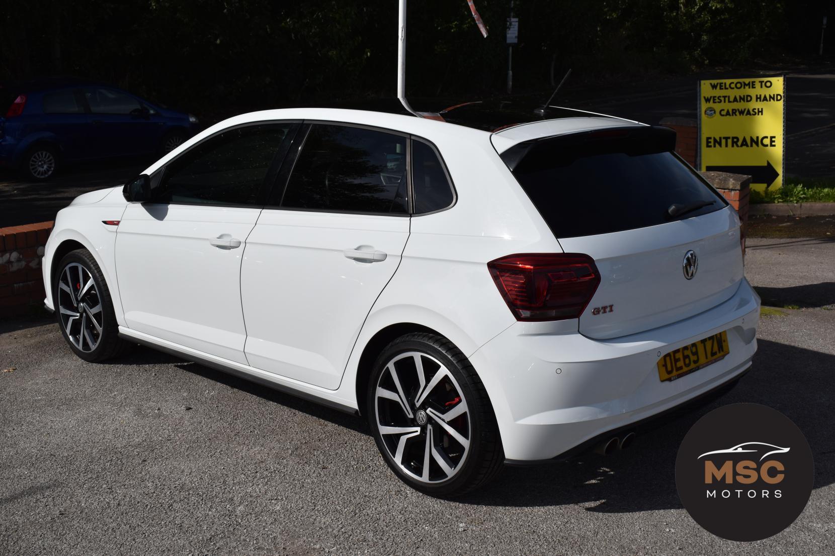 Volkswagen Polo view 13