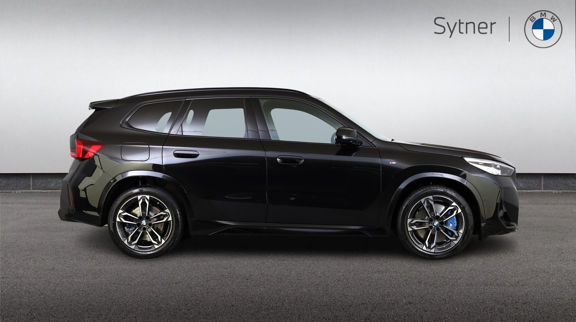 BMW X1 view 3