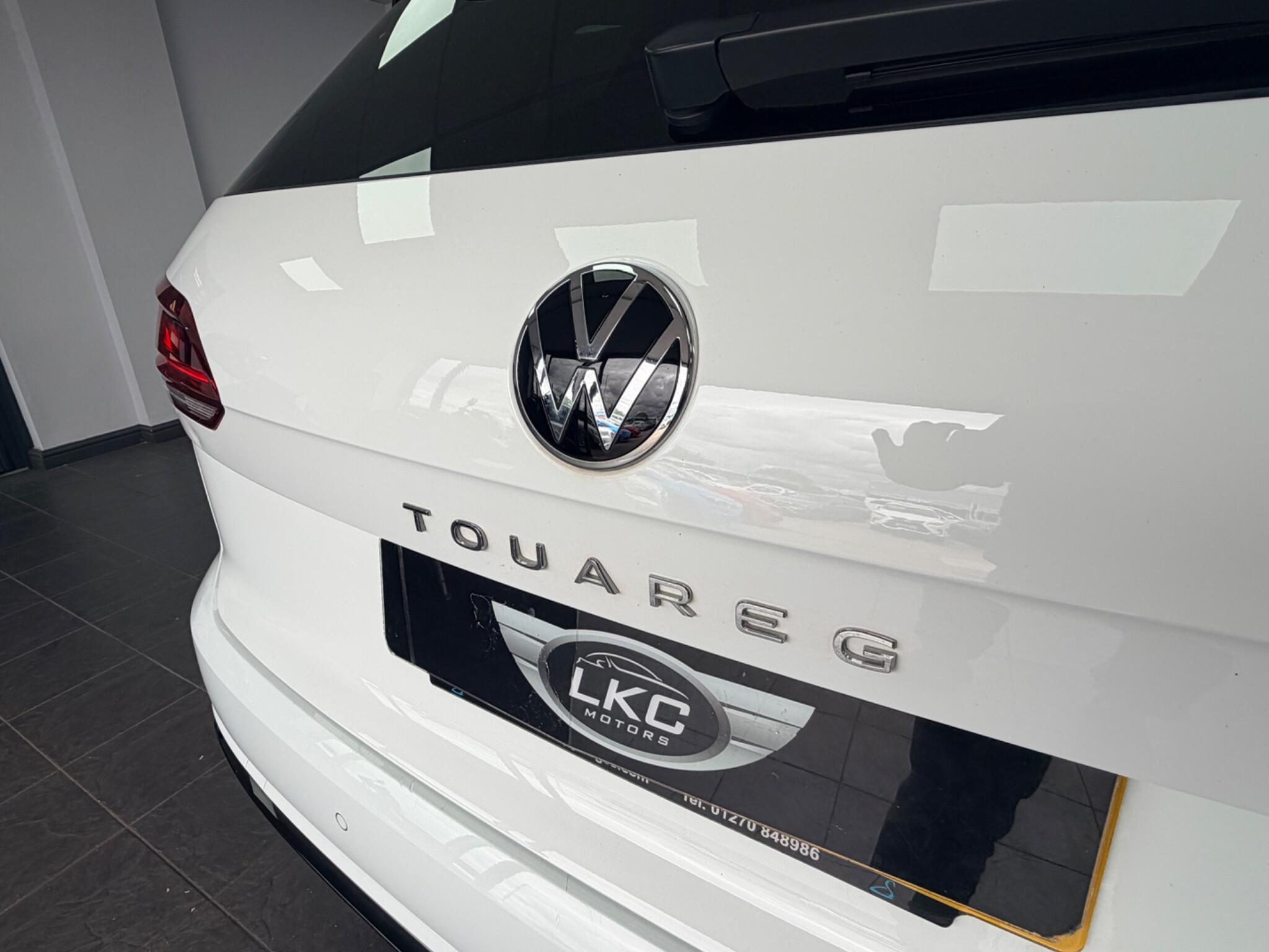 Volkswagen Touareg view 33