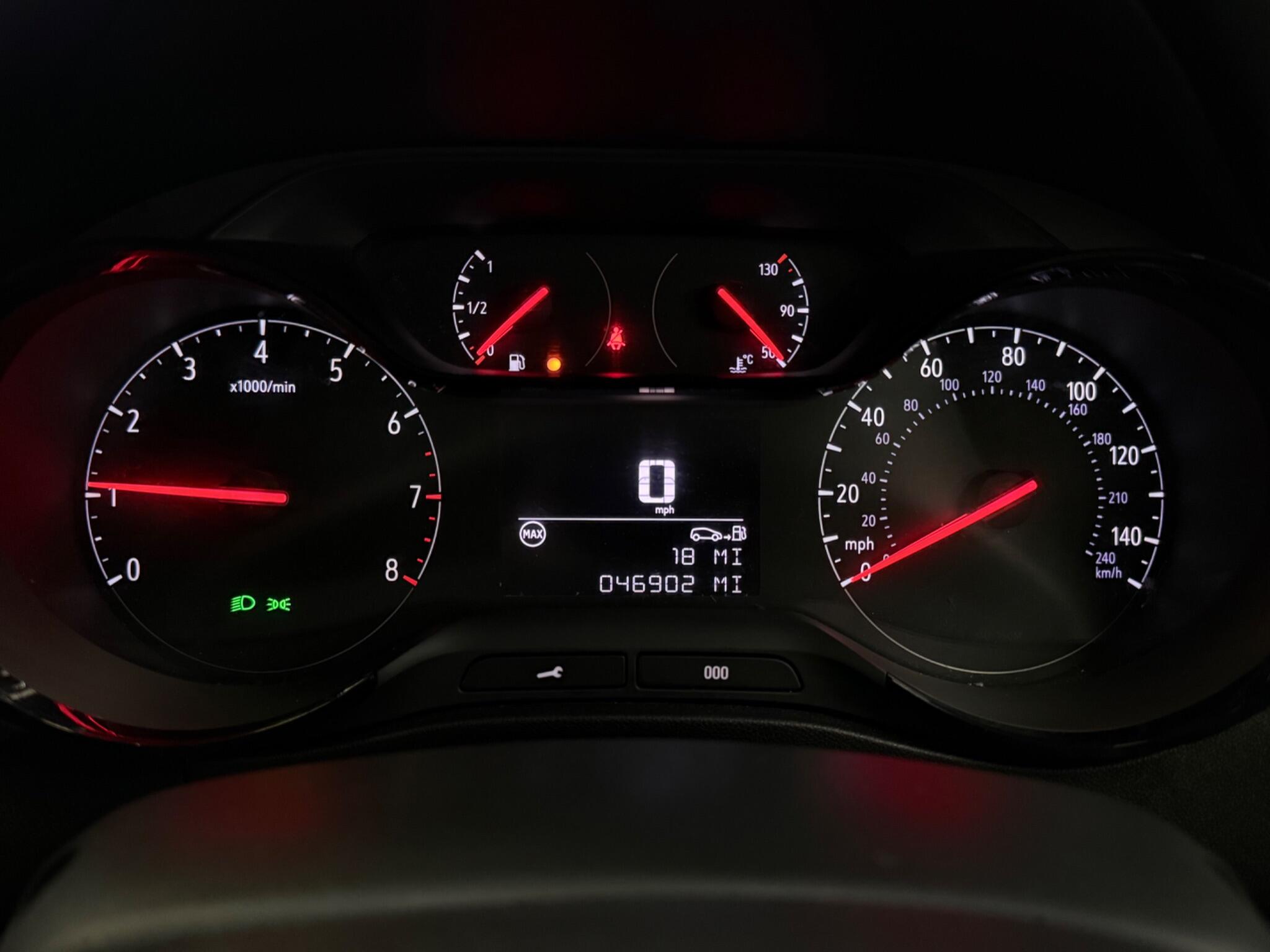 Vauxhall Crossland X view 15