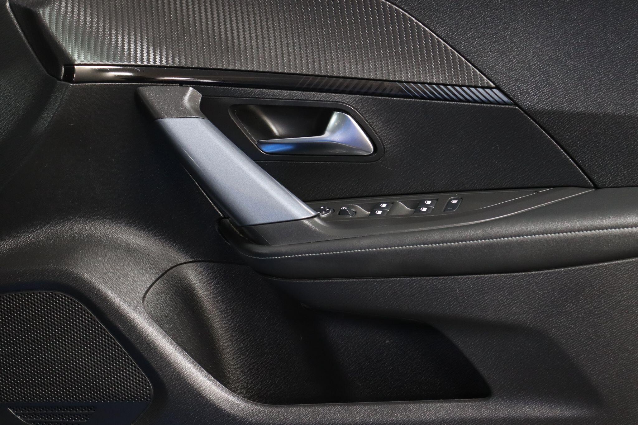 Peugeot 2008 view 36