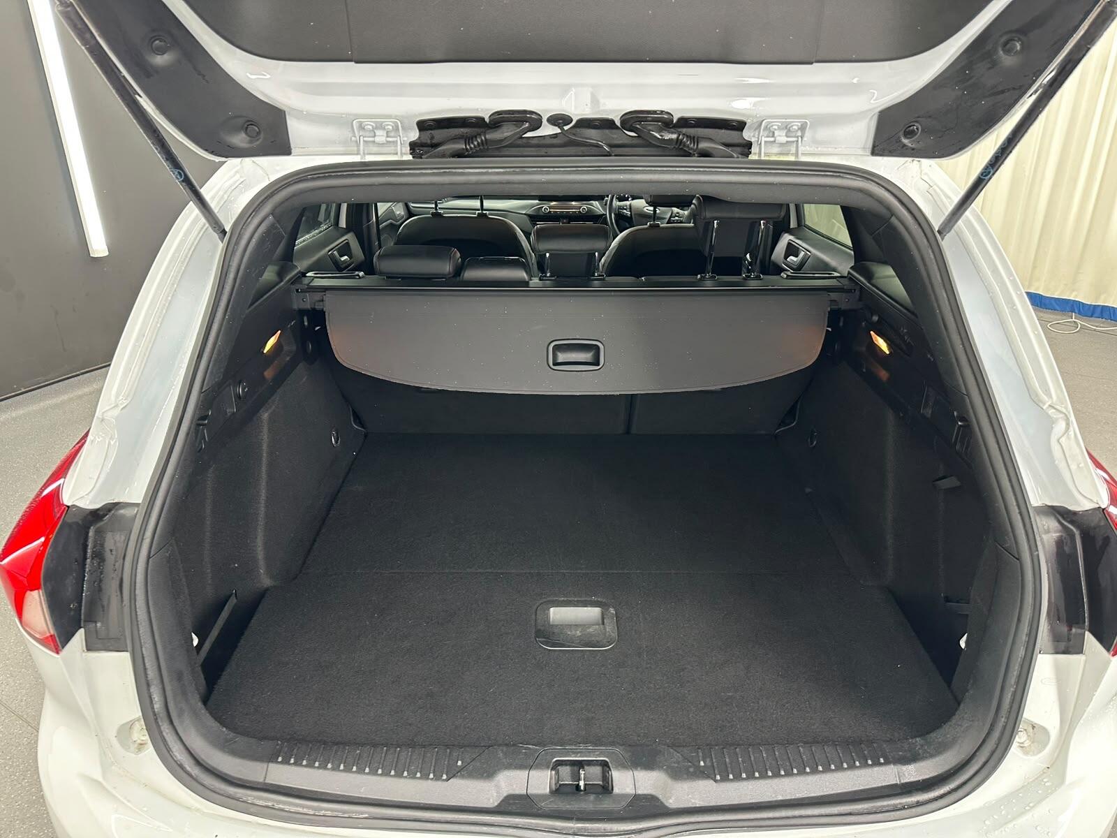 Ford Focus view 17