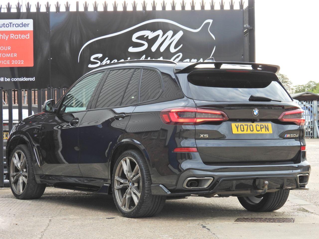 BMW X5 view 11