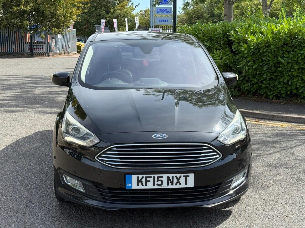 Ford C-Max view 2