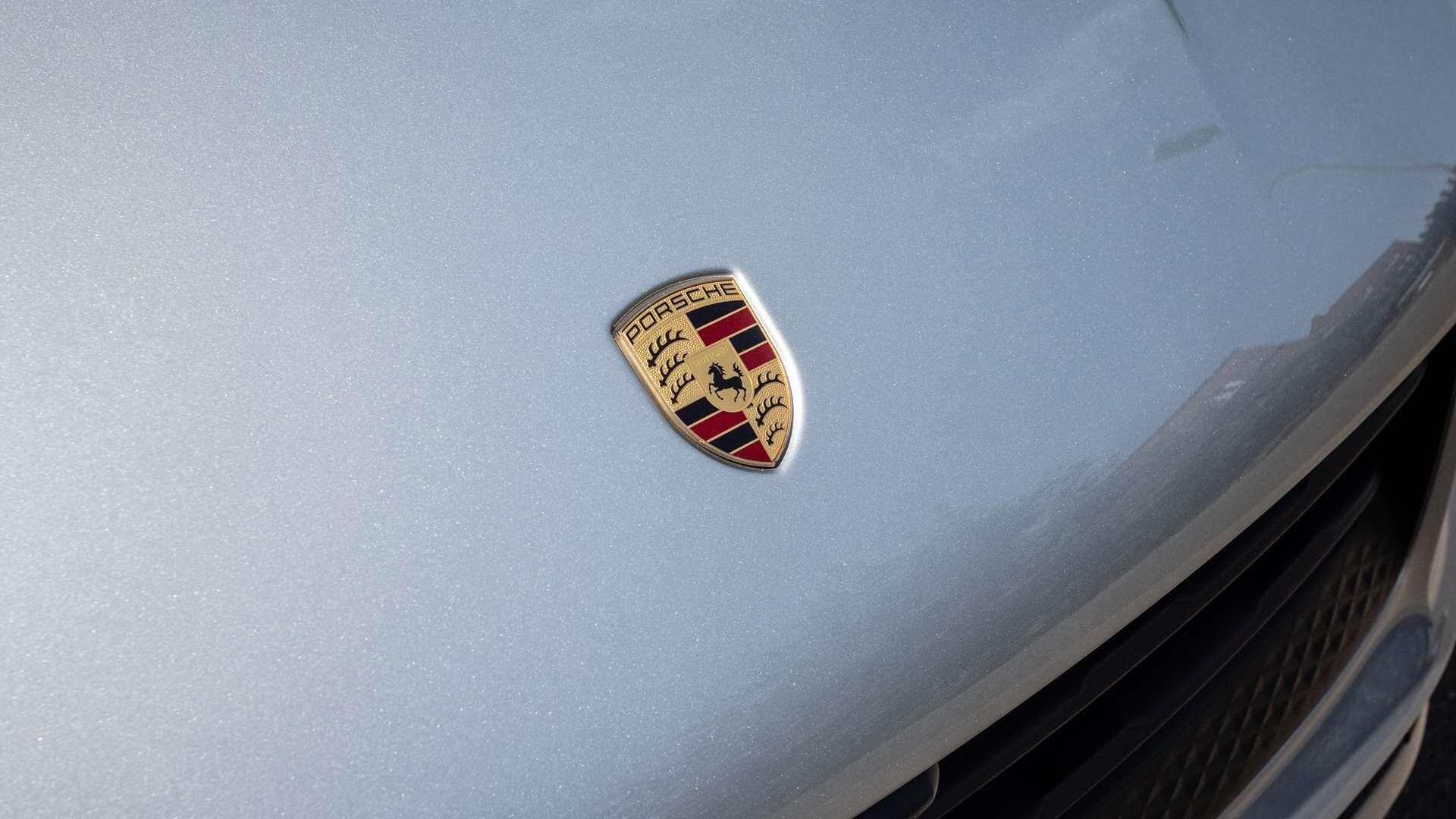 Porsche Macan view 9