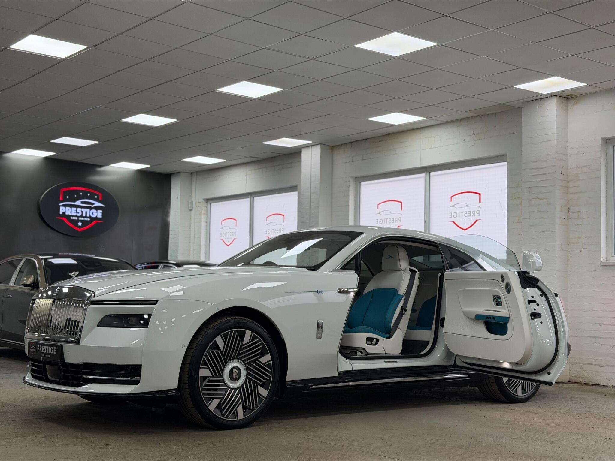 Rolls-Royce Spectre view 47