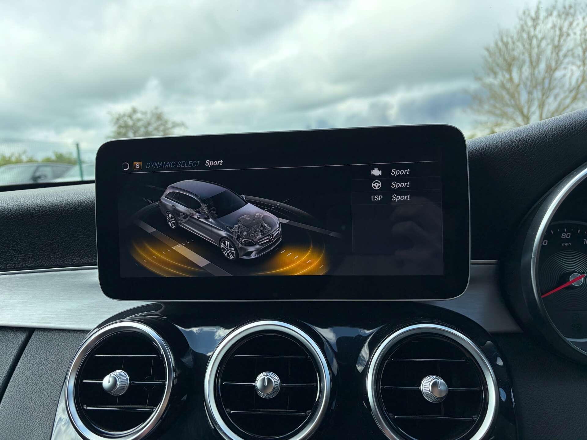 Mercedes-Benz C Class view 57