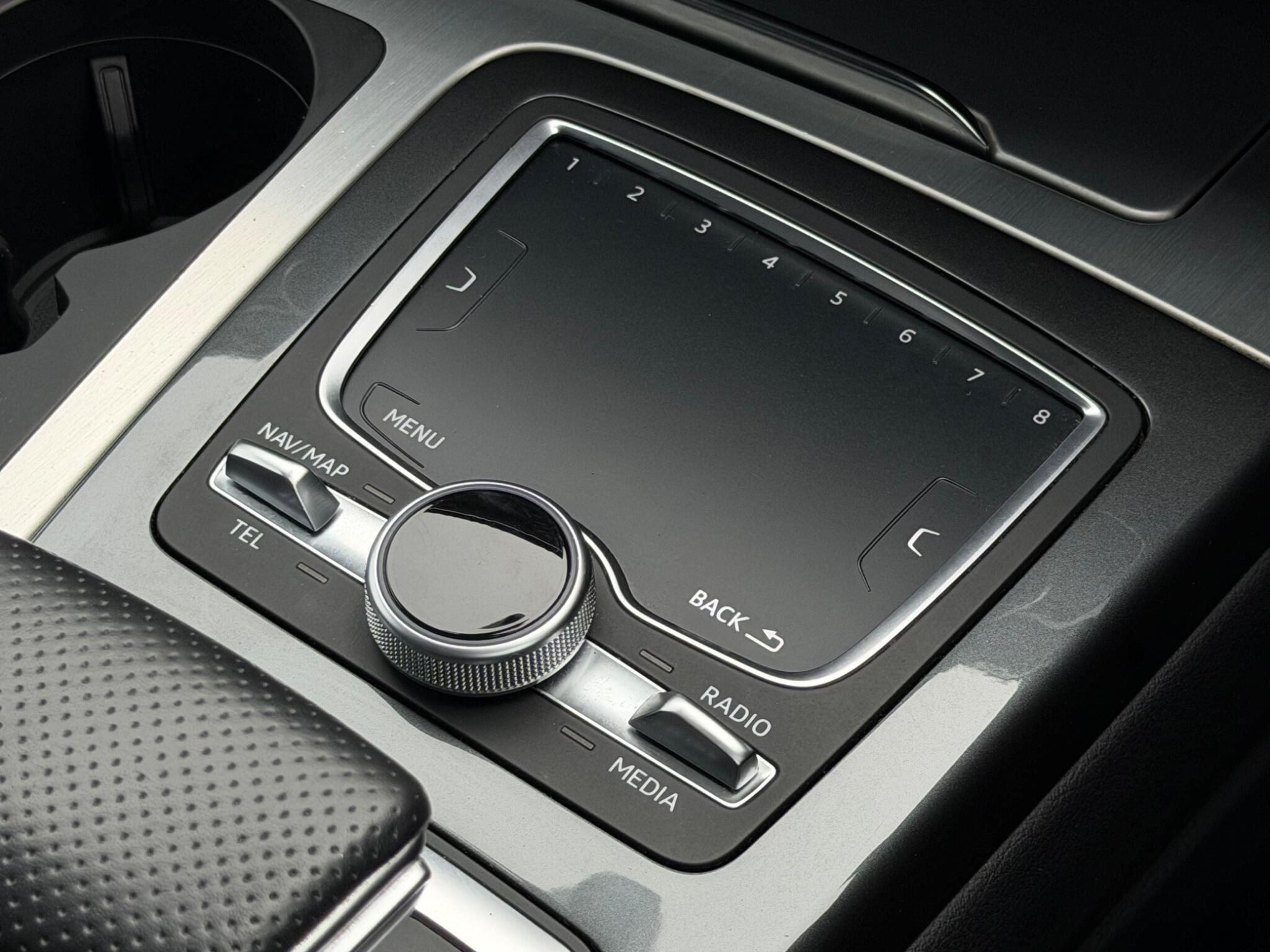 Audi Q7 view 41