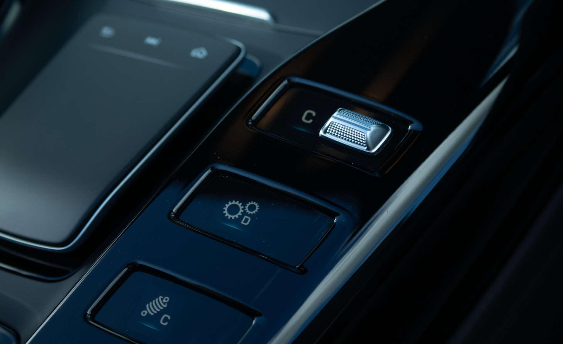 Mercedes-Benz Amg GT view 31