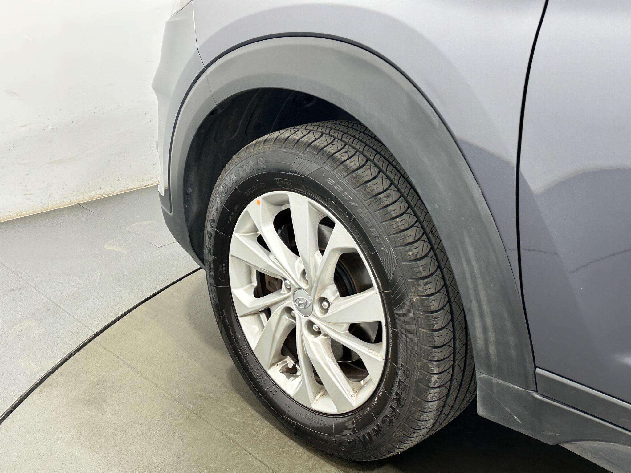 Hyundai Tucson view 48