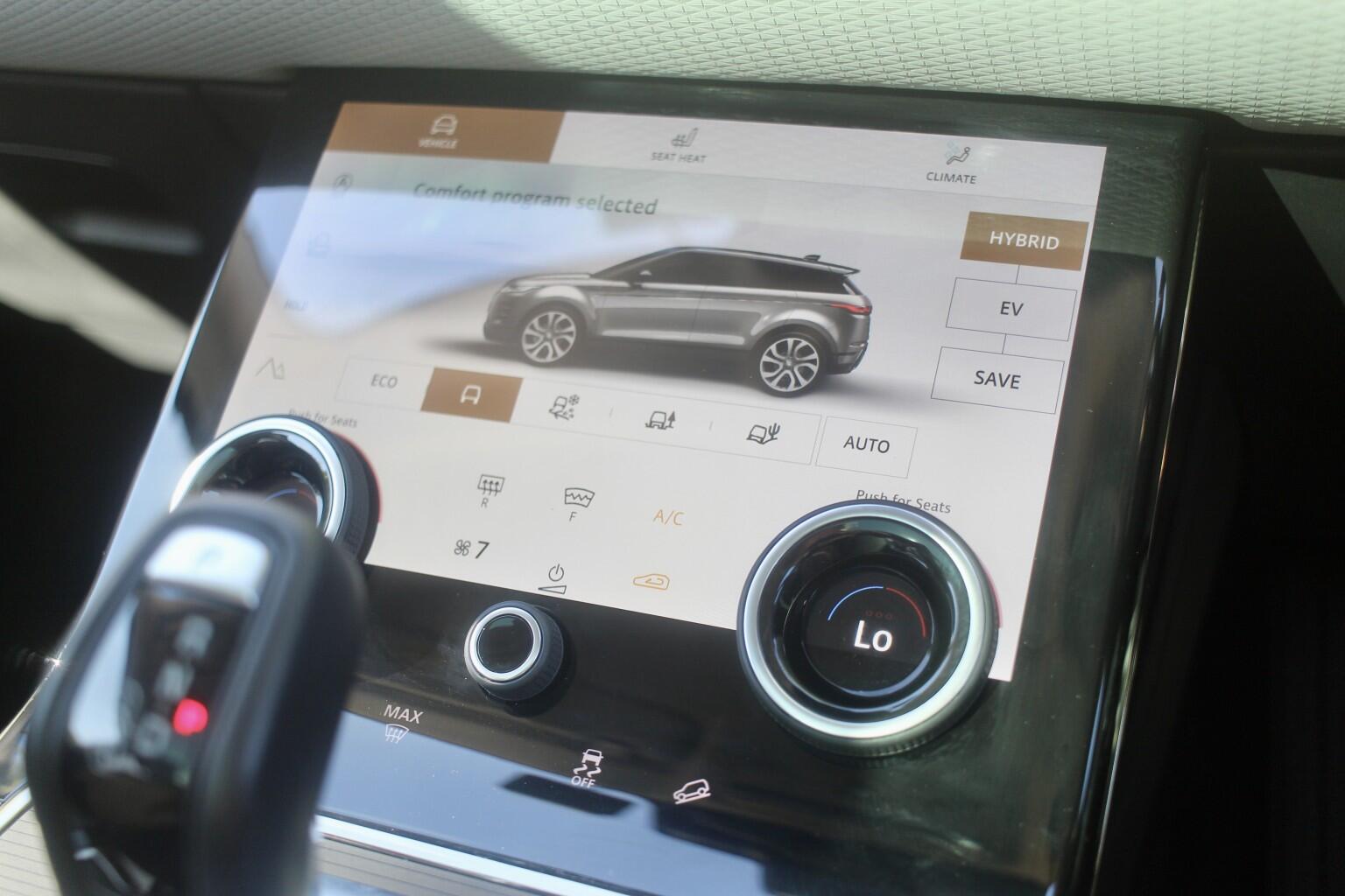 Land Rover Range Rover Evoque view 18