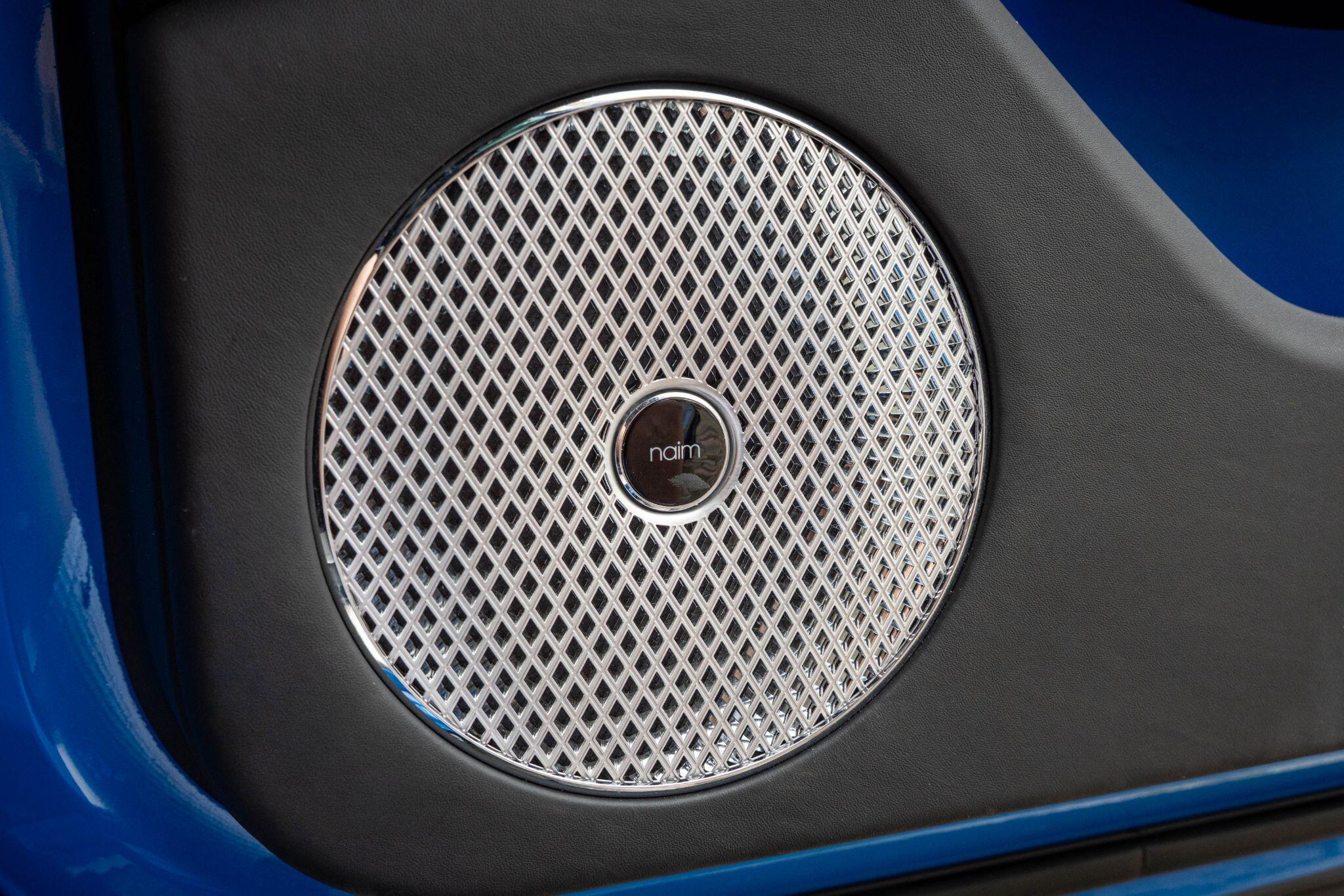 Bentley Flying Spur view 33
