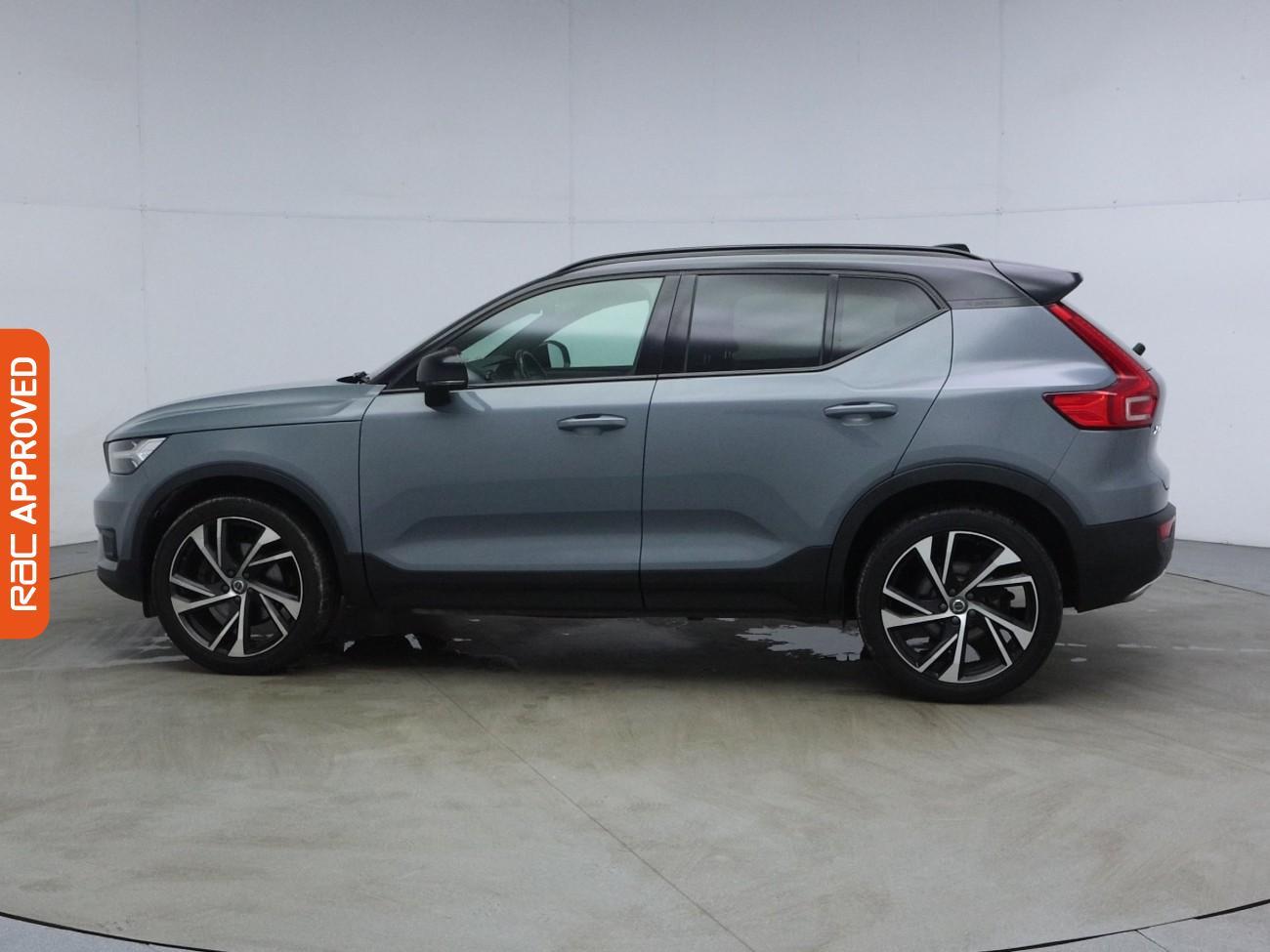 Volvo XC40 view 29