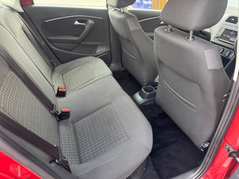 Volkswagen Polo view 13