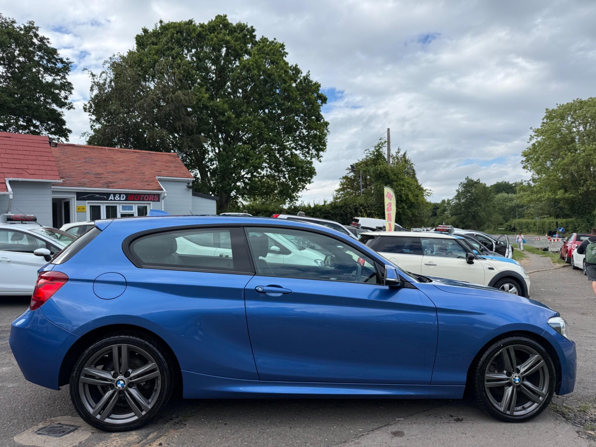 BMW 1 Series view 9