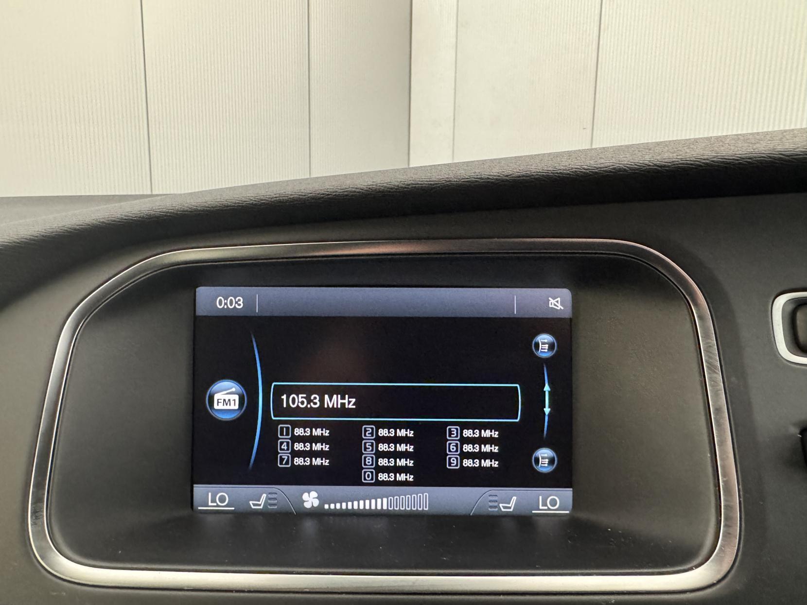 Volvo V40 view 66