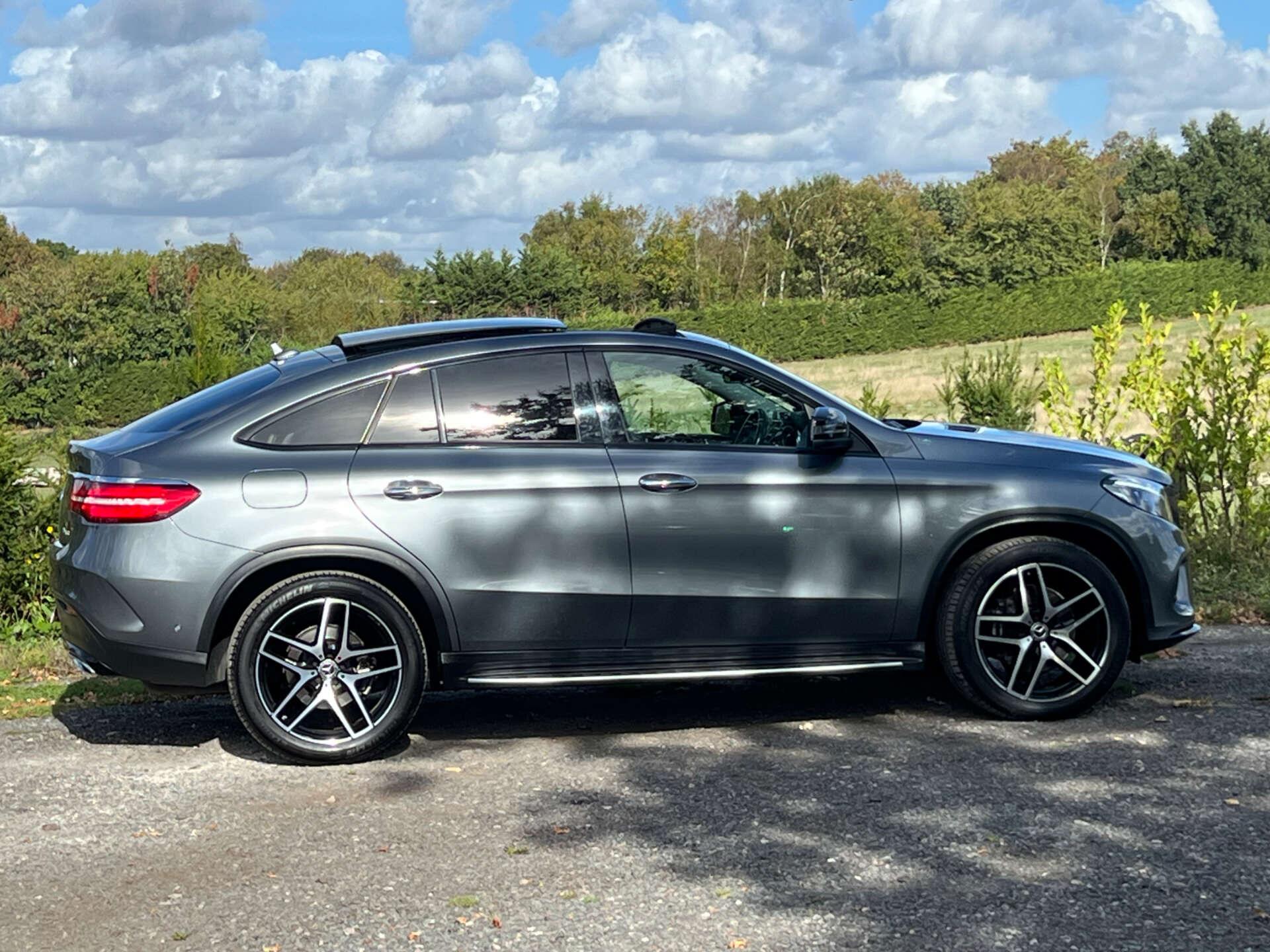Mercedes-Benz GLE view 14