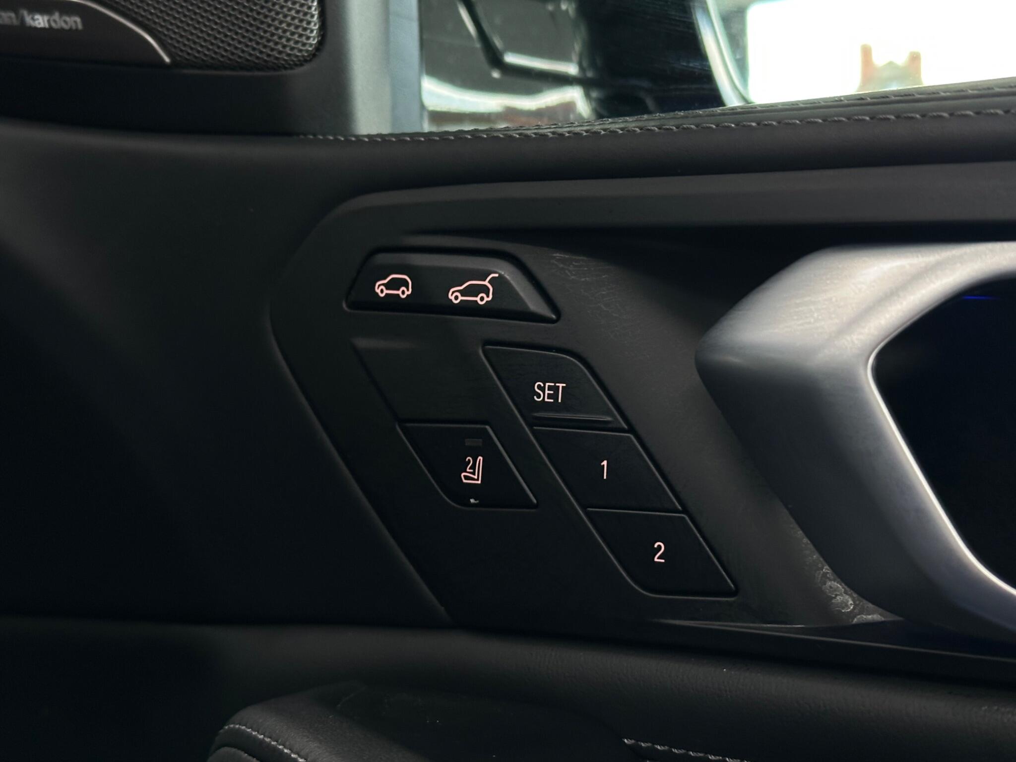 BMW X6 M view 22