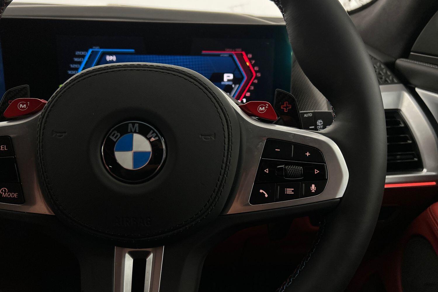 BMW XM view 19
