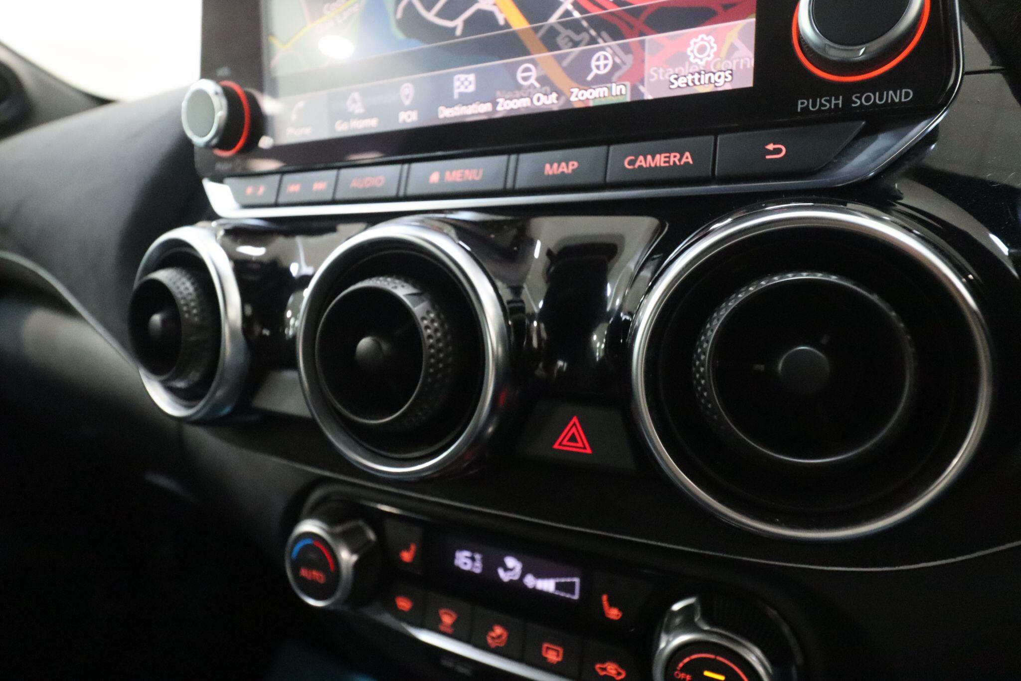 Nissan Juke view 21
