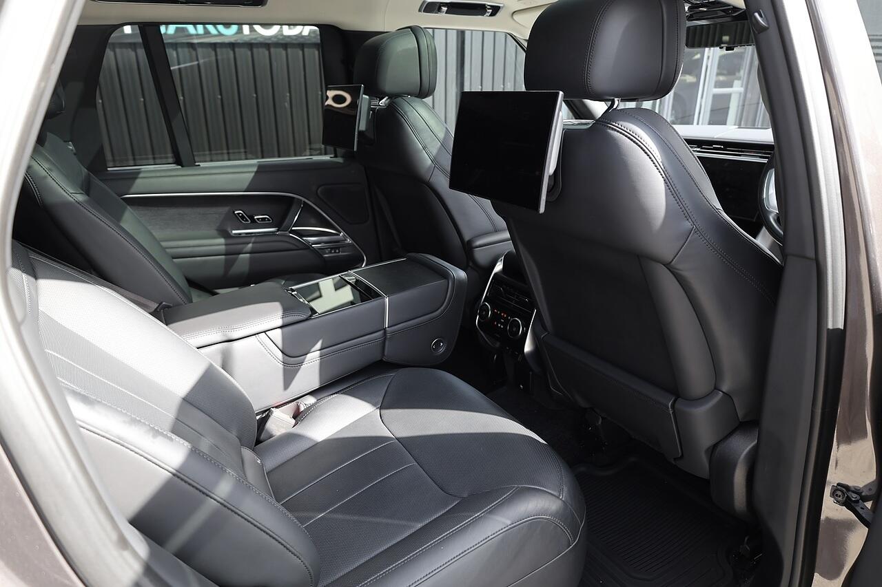 Land Rover Range Rover view 13