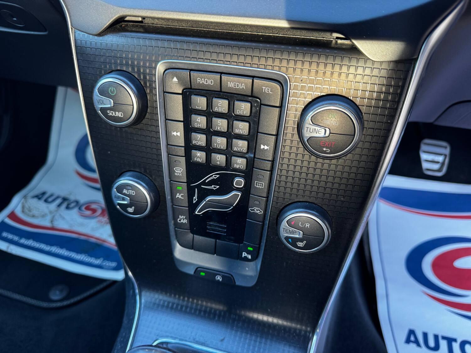 Volvo V40 view 27