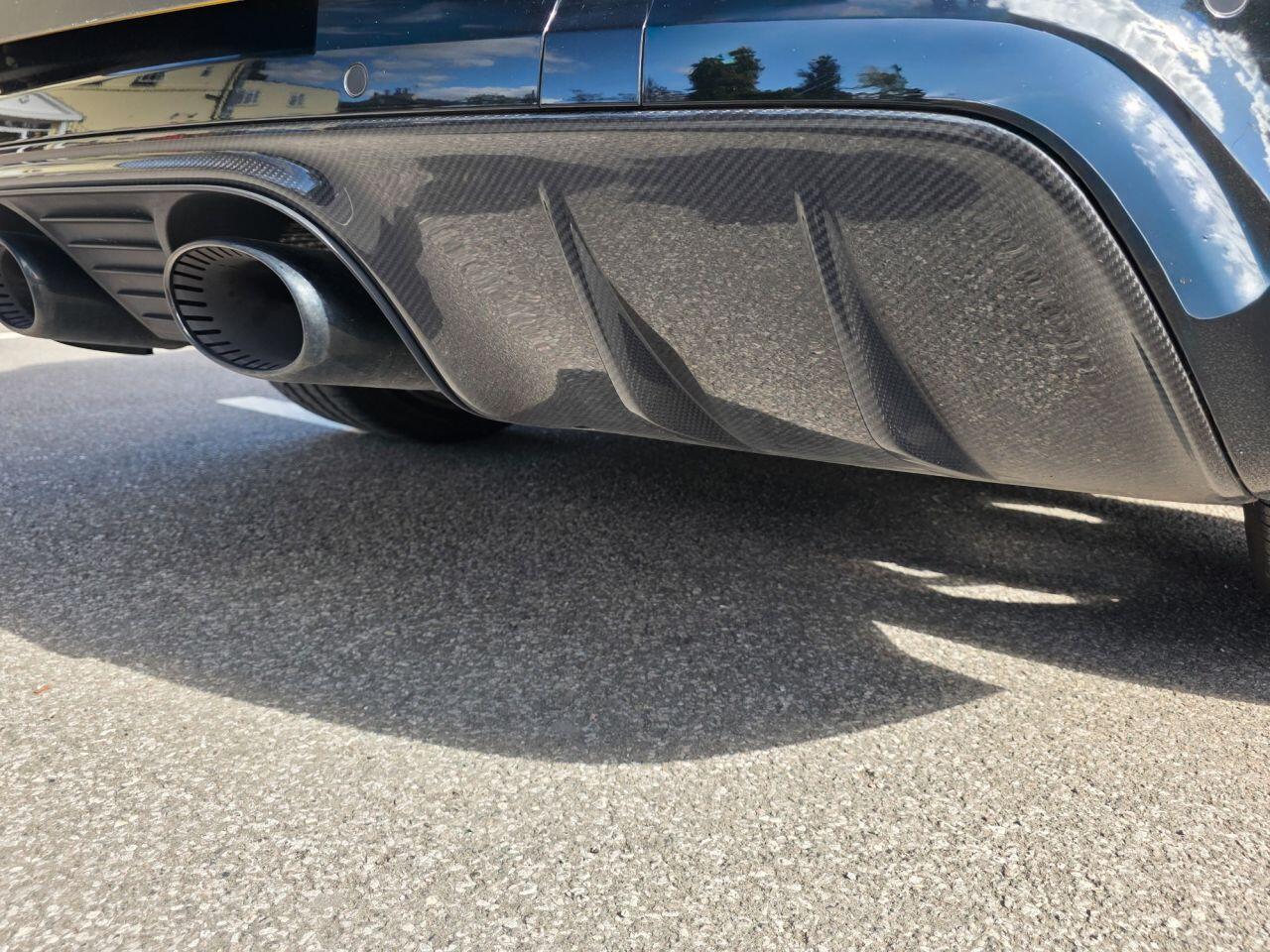 Porsche Cayenne view 13