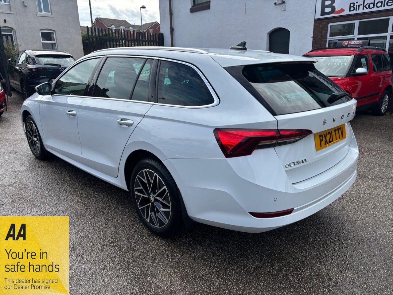 Skoda Octavia view 6