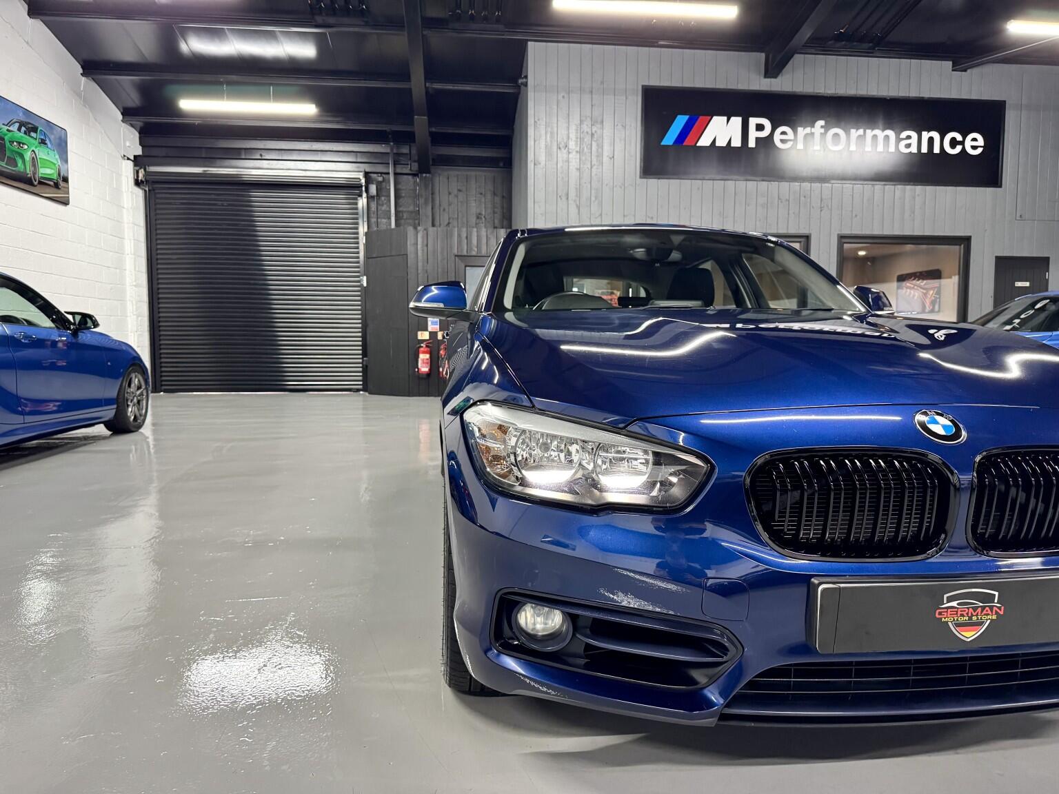 BMW 1 Series view 25