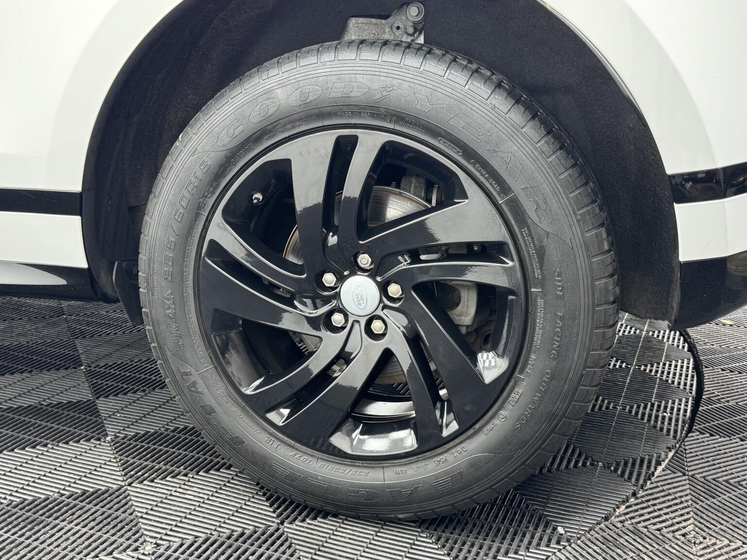 Land Rover Range Rover Evoque view 34
