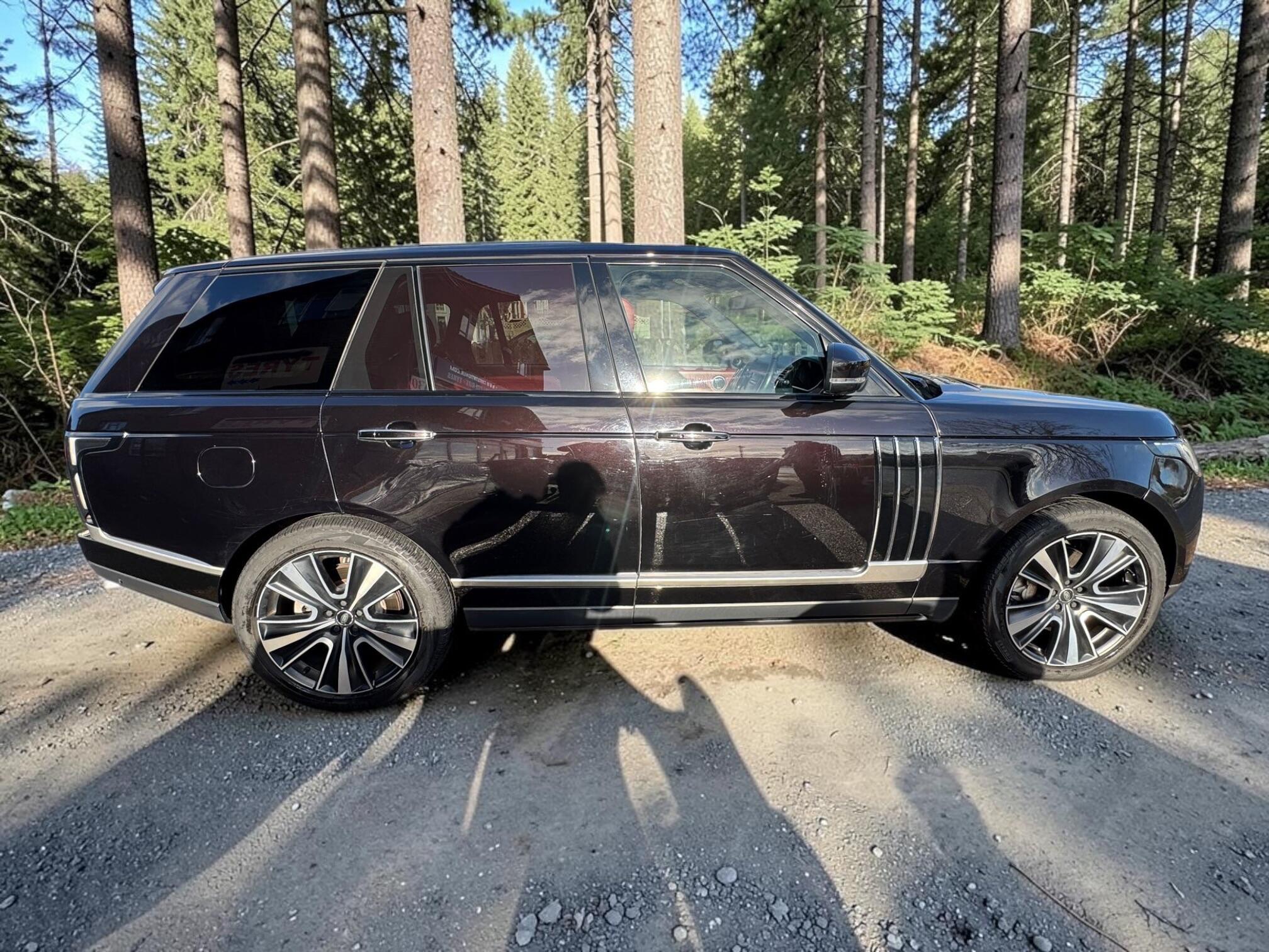 Land Rover Range Rover view 13