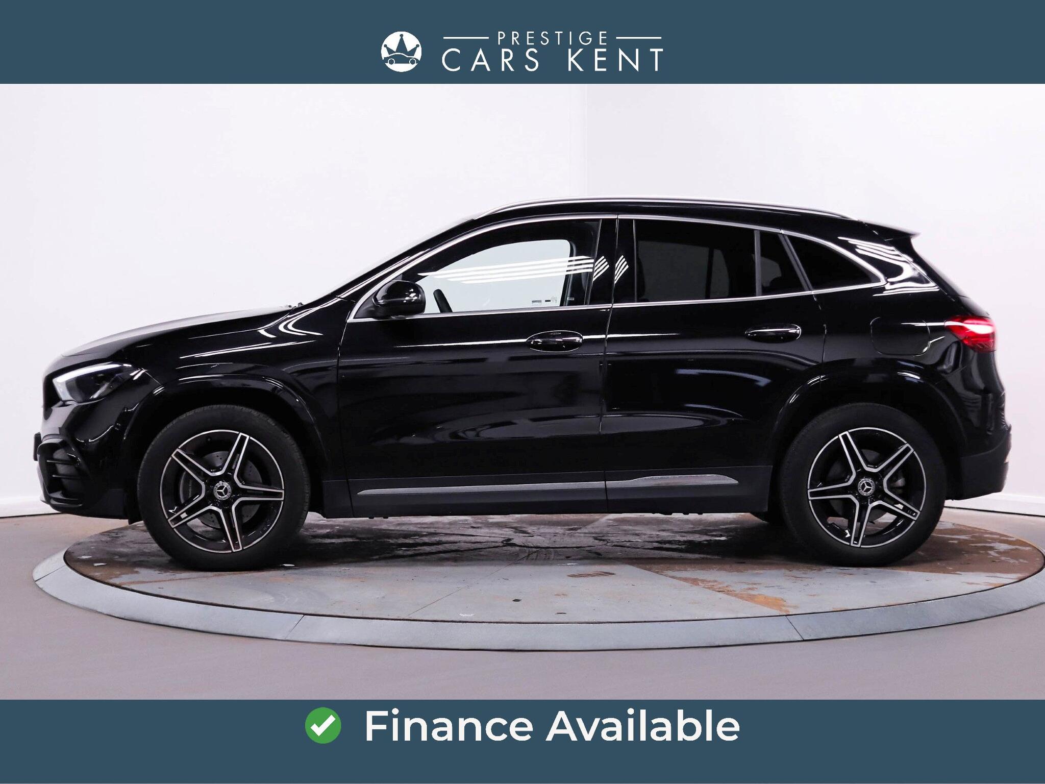 Mercedes-Benz Gla view 4