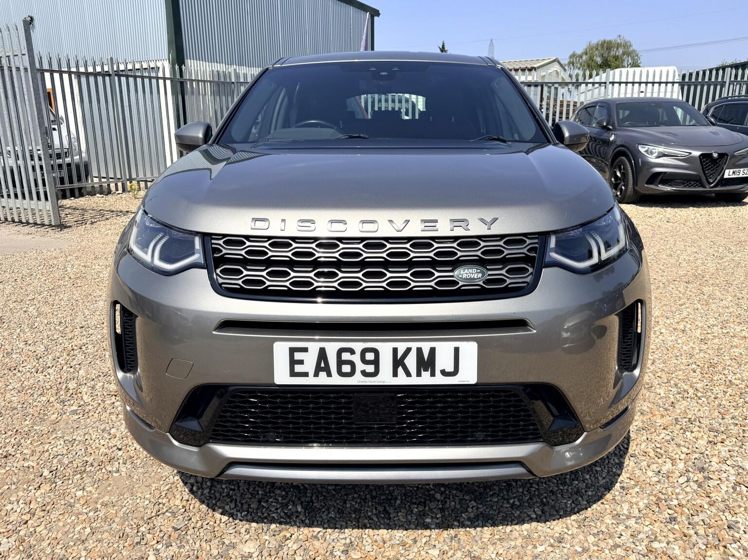 Land Rover Discovery Sport view 10