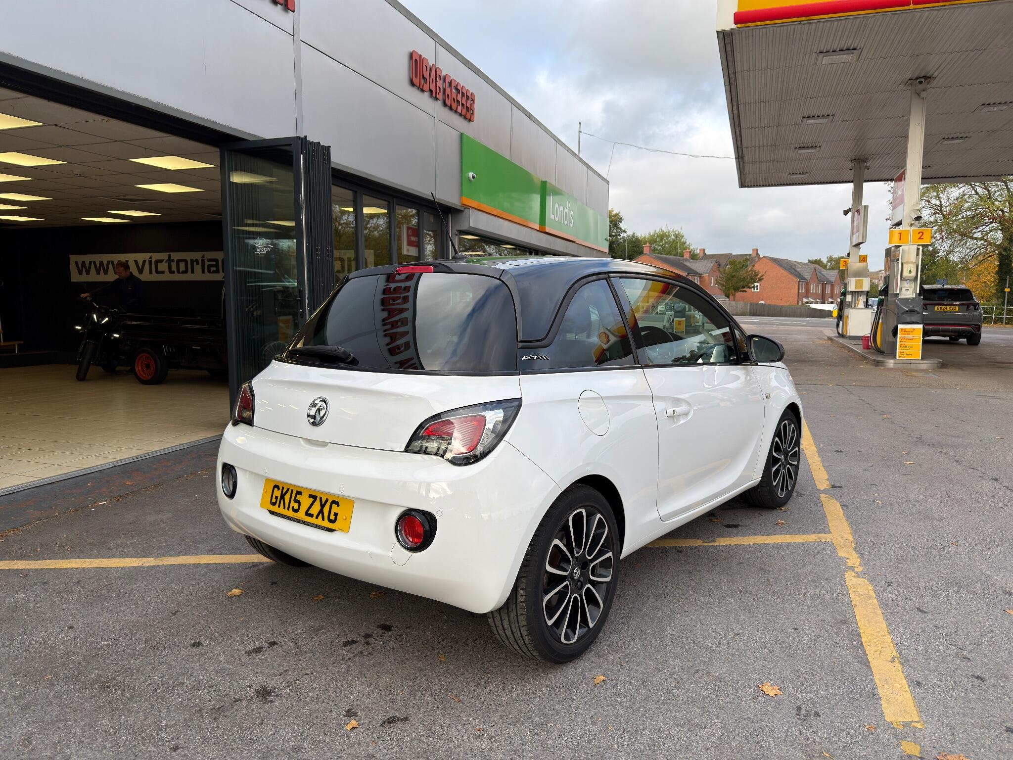 2015 Vauxhall ADAM image 7