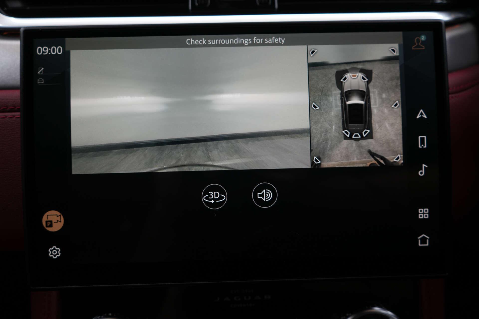 Jaguar F-Pace view 40