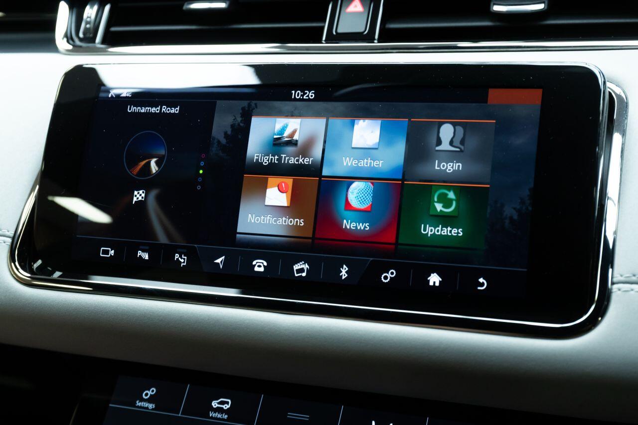 Land Rover Range Rover Evoque view 31