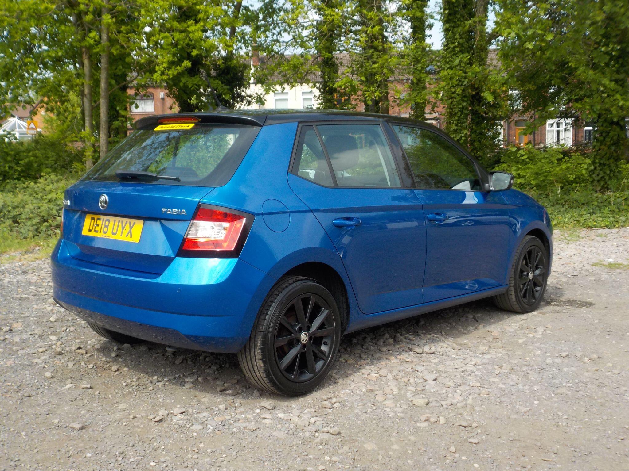 Skoda Fabia 1.0 Colour Edition Euro 6 (s/s) 5dr